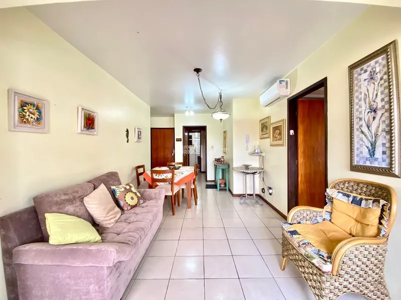 belissimo apartamento com sacada de frente: 3ª foto da galeria de imagens do imóvel