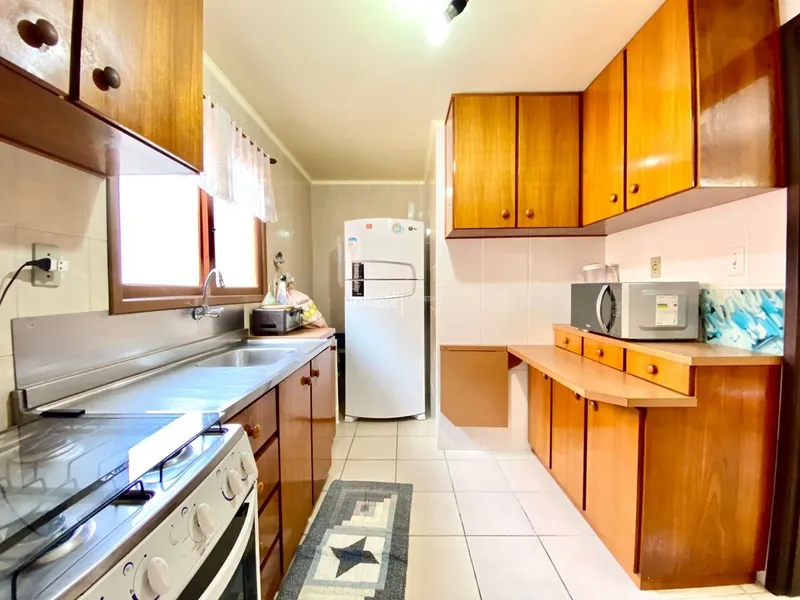 belissimo apartamento com sacada de frente: 2ª foto da galeria de imagens do imóvel