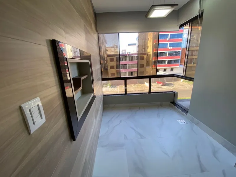 Apartamento 2 dormitórios 1 quadra do Mar: 2ª foto da galeria de imagens do imóvel