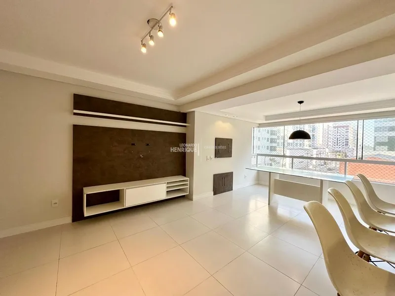 BELÍSSIMO APARTAMENTO DE TRÊS DORMITÓRIOS: 22ª foto da galeria de imagens do imóvel