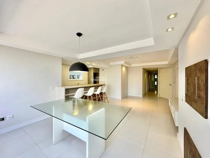 BELÍSSIMO APARTAMENTO DE TRÊS DORMITÓRIOS: 6ª foto da galeria de imagens do imóvel