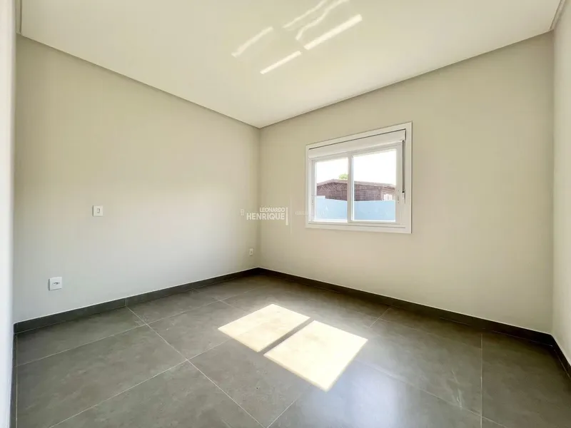 CASA À VENDA A VENDA EM CAPÃO DA CANOA: 17ª foto da galeria de imagens do imóvel