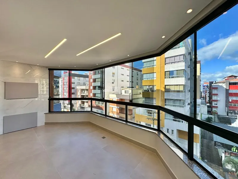 APARTAMENTO À VENDA NO CENTRO DE CAPÃO: 3ª foto da galeria de imagens do imóvel