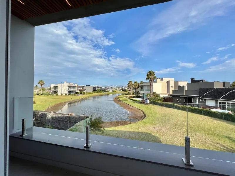 Casa Nova no Condomínio Enseada: 45ª foto da galeria de imagens do imóvel