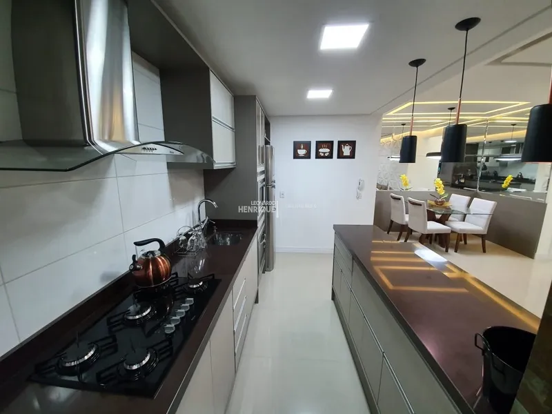 LINDÍSSIMO APARTAMENTO DE DOIS DORMITÓRIOS: 9ª foto da galeria de imagens do imóvel