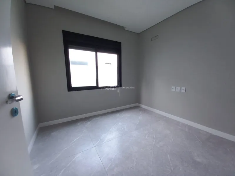 CASA GEMINADA: 11ª foto da galeria de imagens do imóvel