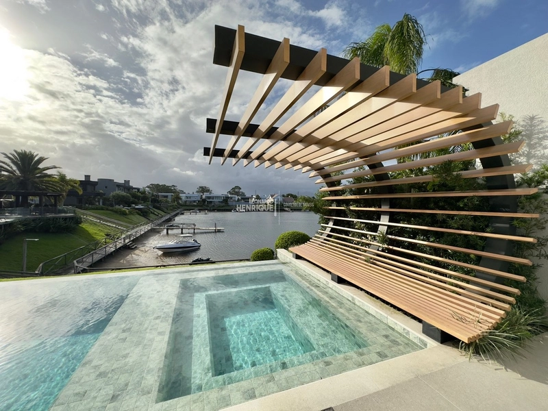 Mansão no VELAS DA MARINA: 25ª foto da galeria de imagens do imóvel