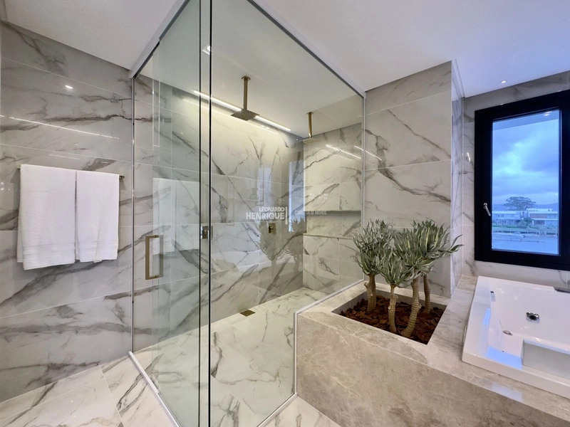 Mansão no VELAS DA MARINA: 37ª foto da galeria de imagens do imóvel