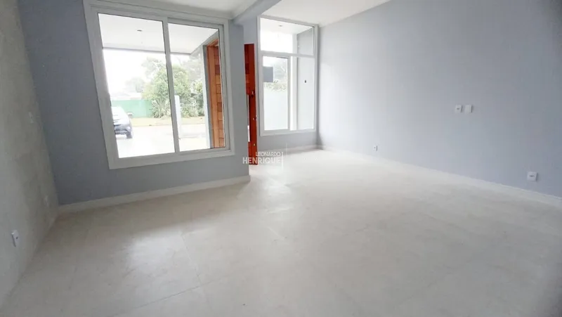 BELA RESIDÊNCIA NA PRAIA DO BARCO: 5ª foto da galeria de imagens do imóvel