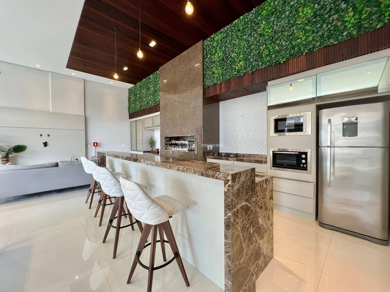 Apartamento com terraço amplo e jacuzzi!: 2ª foto da galeria de imagens do imóvel