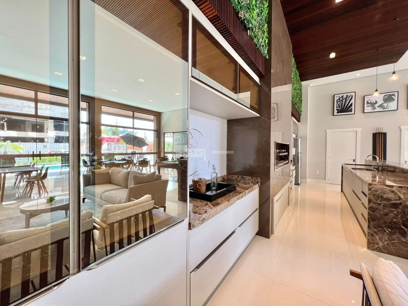 Apartamento com terraço amplo e jacuzzi!: 13ª foto da galeria de imagens do imóvel