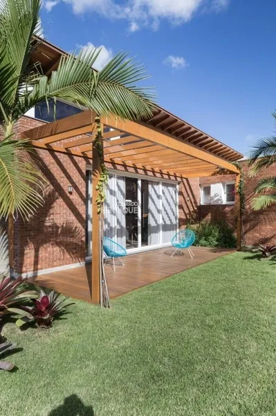 Casa diferenciada dentro de condomínio: 1ª foto da galeria de imagens do imóvel