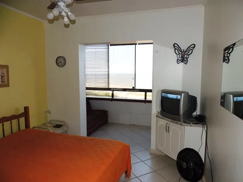 APARTAMENTO DE 2DORMITÓRIOS DE FRENTE PARA O MAR: 6ª foto da galeria de imagens do imóvel