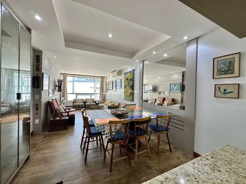 APARTAMENTO À VENDA  COM TERRAÇO  EM CAPÃO DA CANOA: 1ª foto da galeria de imagens do imóvel