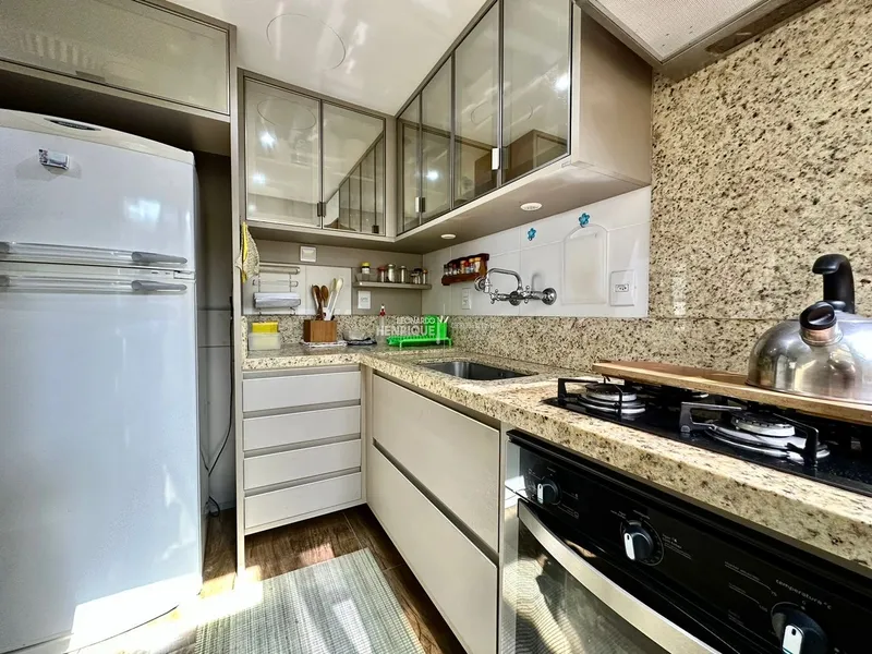 APARTAMENTO À VENDA  COM TERRAÇO  EM CAPÃO DA CANOA: 12ª foto da galeria de imagens do imóvel