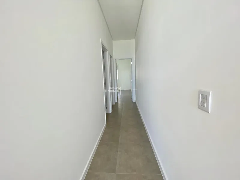 LINDA CASA NOVA: 7ª foto da galeria de imagens do imóvel