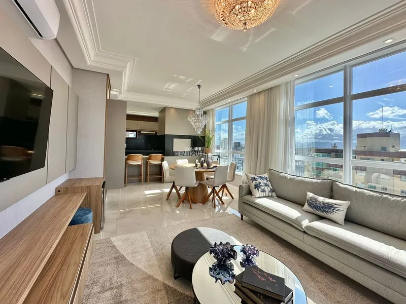 APARTAMENTO ESTILO NEOCLÁSSICO À VENDA: 3ª foto da galeria de imagens do imóvel