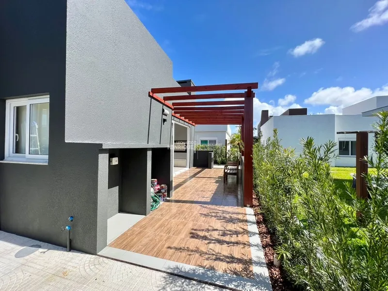 Casa no Condomínio Dubai.: 20ª foto da galeria de imagens do imóvel