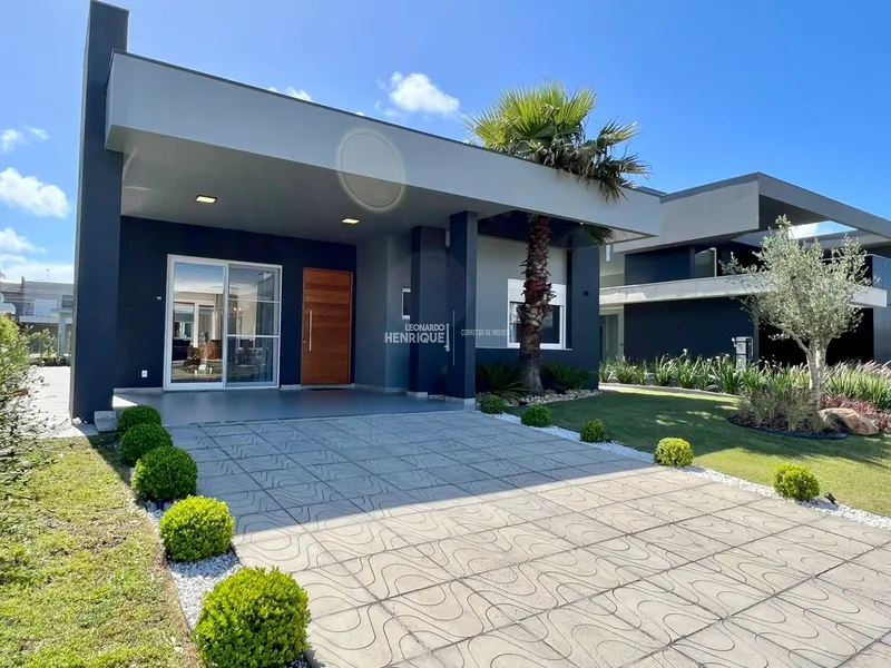 Casa no Condomínio Dubai.: 1ª foto da galeria de imagens do imóvel