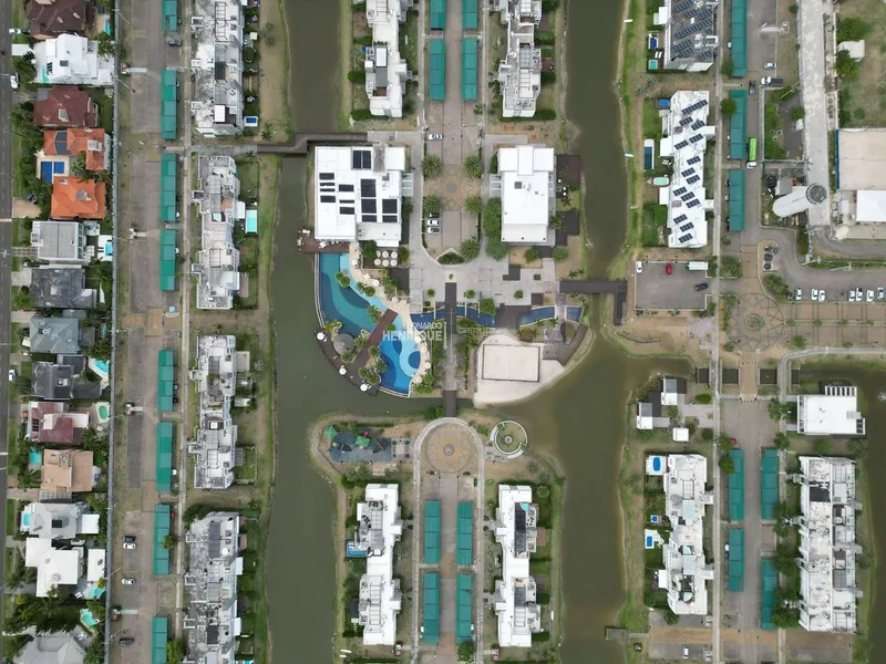 COBERTURA À VENDA  CONDOMÍNIO ROSSI: 25ª foto da galeria de imagens do imóvel