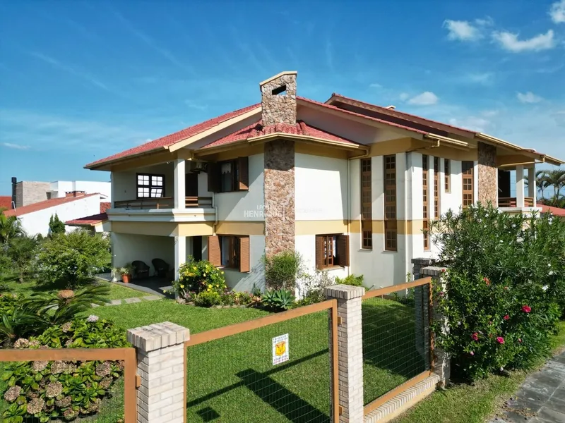 SOBRADO À VENDA EM XANGRI-LÁ: 5ª foto da galeria de imagens do imóvel