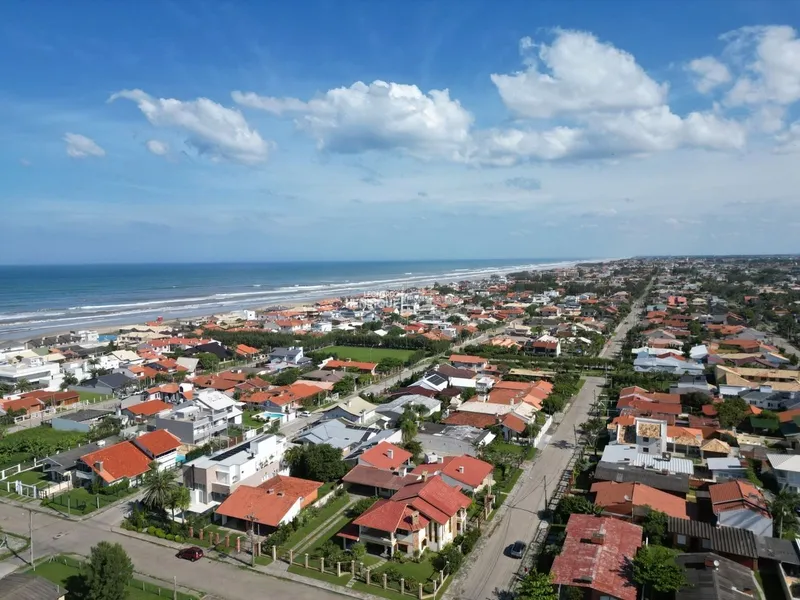 SOBRADO À VENDA EM XANGRI-LÁ: 2ª foto da galeria de imagens do imóvel