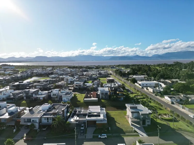 Condomínio com infraestrutura completa + Infraestrutura Náutica com: 4ª foto da galeria de imagens do imóvel