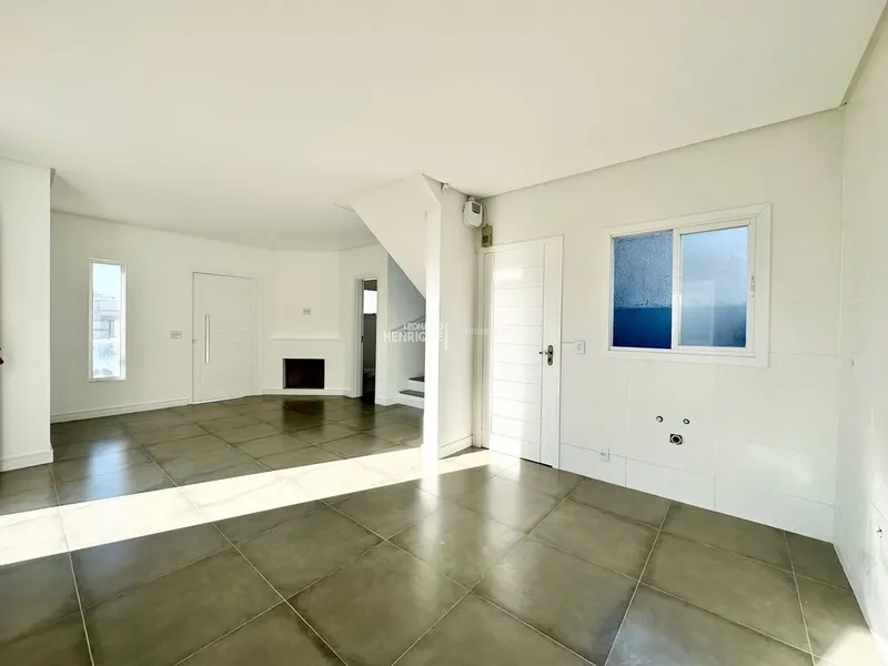 *SOBRADO NOVO JARDIM BEIRA MAR! *: 14ª foto da galeria de imagens do imóvel