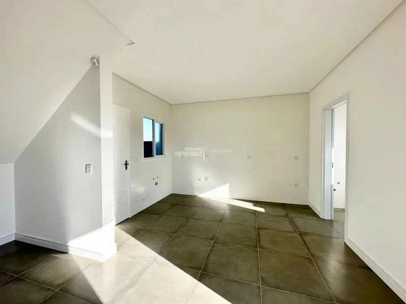 *SOBRADO NOVO JARDIM BEIRA MAR! *: 17ª foto da galeria de imagens do imóvel