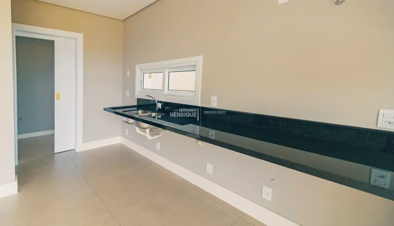 RESIDÊNCIA EM CONDOMINIO FECHADO: 5ª foto da galeria de imagens do imóvel