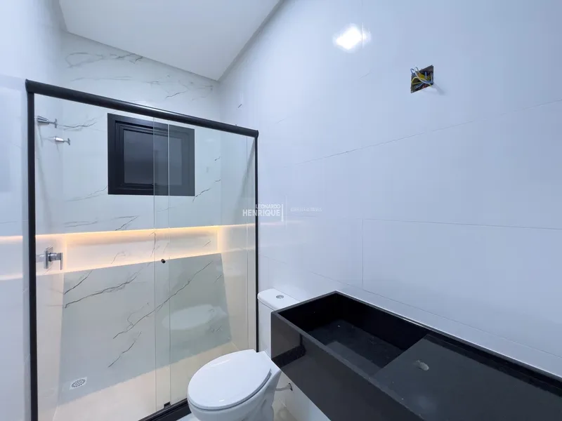 COM COM FACHADA MODERNA NO BAIRRO NOVA GUARANI: 11ª foto da galeria de imagens do imóvel