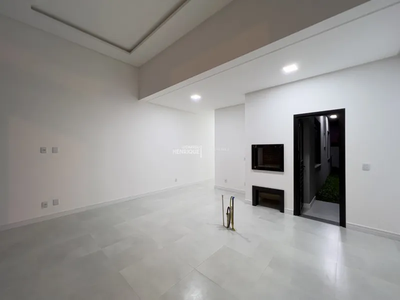 COM COM FACHADA MODERNA NO BAIRRO NOVA GUARANI: 7ª foto da galeria de imagens do imóvel