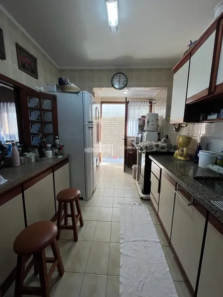 APARTAMENTO DE 3 DORMITÓRIOS DE FRENTE PARA O MAR: 4ª foto da galeria de imagens do imóvel