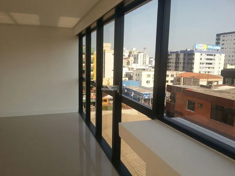 EXELENTE SALA COMERCIAL NO CENTRO DA CIDADE: 4ª foto da galeria de imagens do imóvel