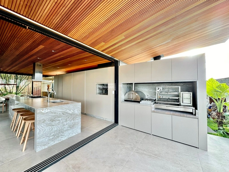 Lindo sobrado no CELEBRATION: 6ª foto da galeria de imagens do imóvel