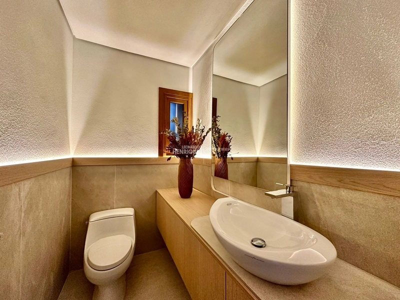 Lindo sobrado no CELEBRATION: 18ª foto da galeria de imagens do imóvel