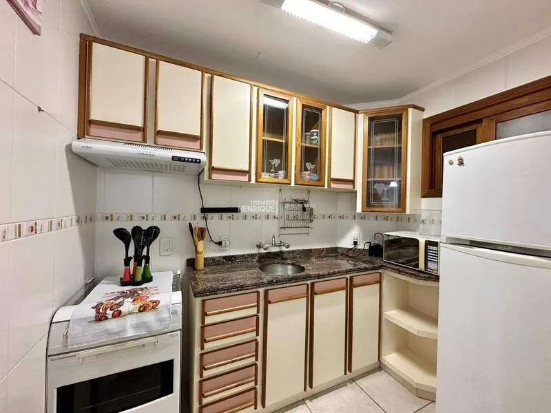 APARTAMENTO À VENDA JUNTO A PRAÇA DO FAROL E A POUCOS PASSOS DO MAR: 20ª foto da galeria de imagens do imóvel