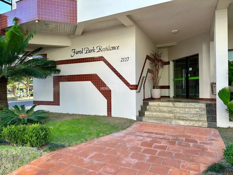 APARTAMENTO À VENDA JUNTO A PRAÇA DO FAROL E A POUCOS PASSOS DO MAR: 10ª foto da galeria de imagens do imóvel