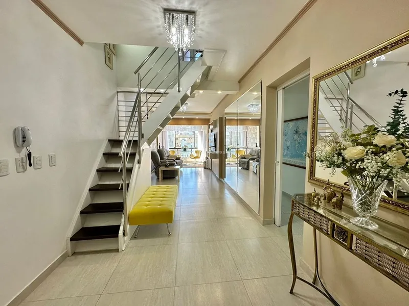 COBERTURA DE FRENTE PARA PRAÇA FLÁVIO BOIANOVSKI: 21ª foto da galeria de imagens do imóvel