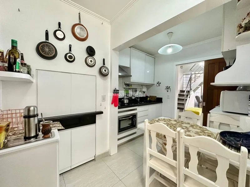 COBERTURA DE FRENTE PARA PRAÇA FLÁVIO BOIANOVSKI: 29ª foto da galeria de imagens do imóvel