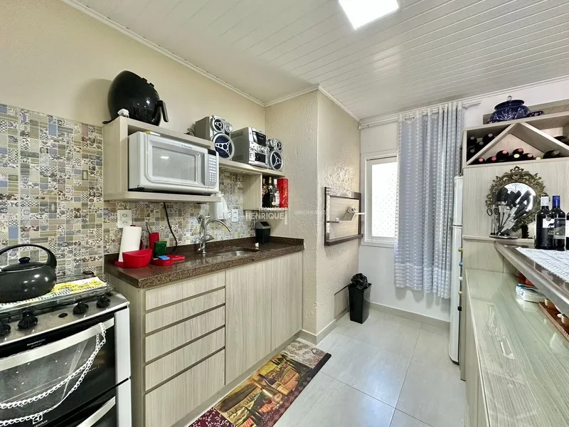 COBERTURA DE FRENTE PARA PRAÇA FLÁVIO BOIANOVSKI: 17ª foto da galeria de imagens do imóvel