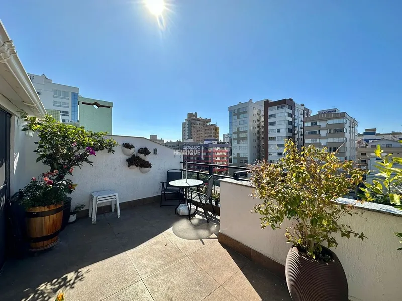 COBERTURA DE FRENTE PARA PRAÇA FLÁVIO BOIANOVSKI: 7ª foto da galeria de imagens do imóvel