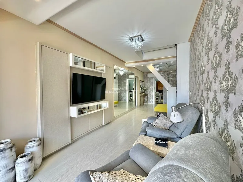 COBERTURA DE FRENTE PARA PRAÇA FLÁVIO BOIANOVSKI: 26ª foto da galeria de imagens do imóvel