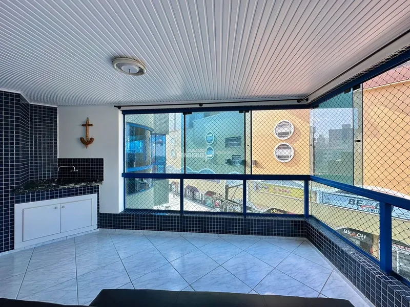 APARTAMENTO À VENDA COM SACADA DE FRENTE: 1ª foto da galeria de imagens do imóvel