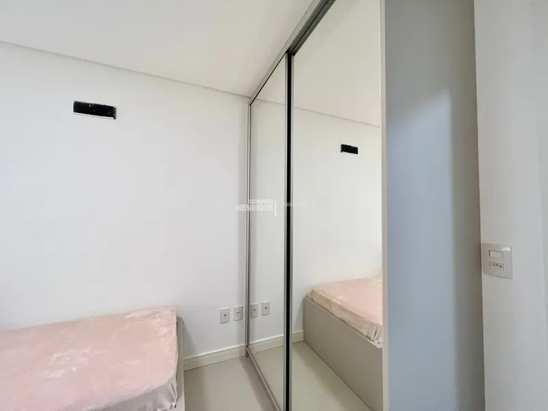 LINDÍSSIMO APARTAMENTOCOM VISTA PARA O MAR: 19ª foto da galeria de imagens do imóvel