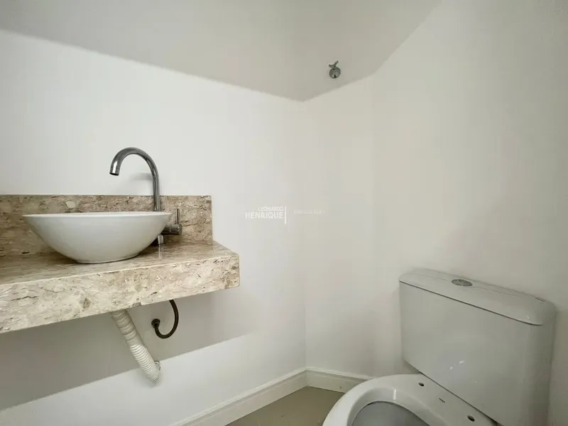 LINDÍSSIMO APARTAMENTOCOM VISTA PARA O MAR: 15ª foto da galeria de imagens do imóvel