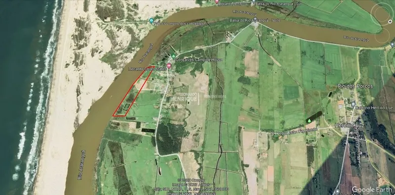 ÓTIMA ÁREA , BEIRA DO RIO ARARANGUA: 2ª foto da galeria de imagens do imóvel