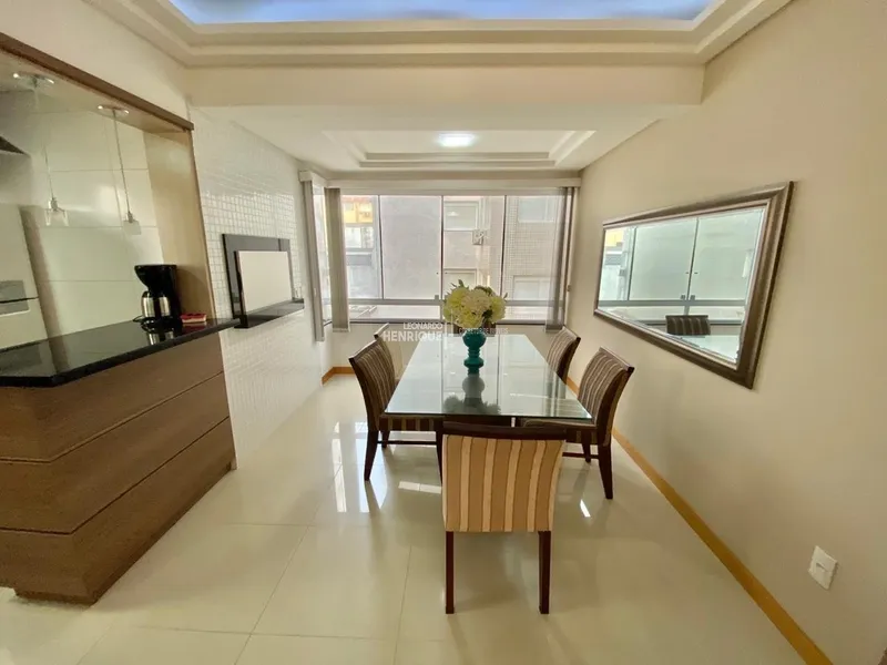 BELÍSSIMO APARTAMENTO DE DOIS DORMITÓRIOS: 2ª foto da galeria de imagens do imóvel