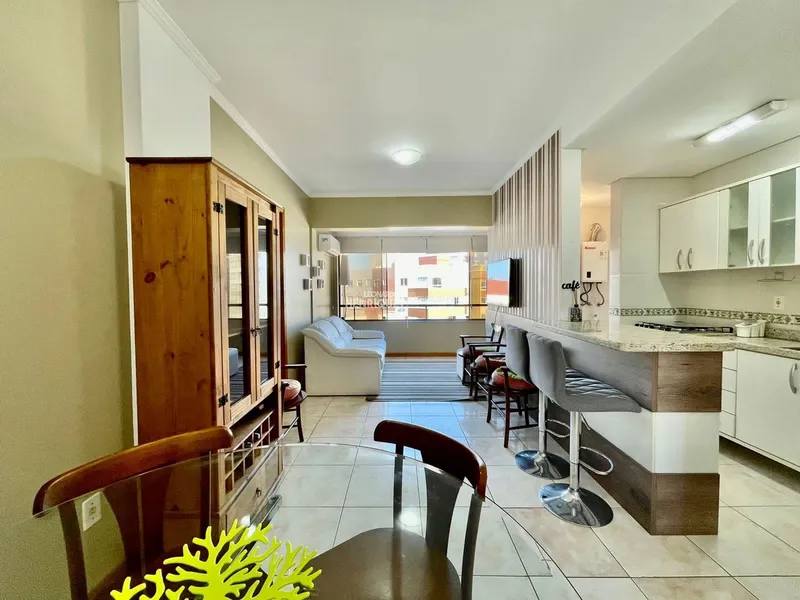 APARTAMENTO COM 02 DORMITÓRIOS  PRÓXIMO AO MAR: 2ª foto da galeria de imagens do imóvel