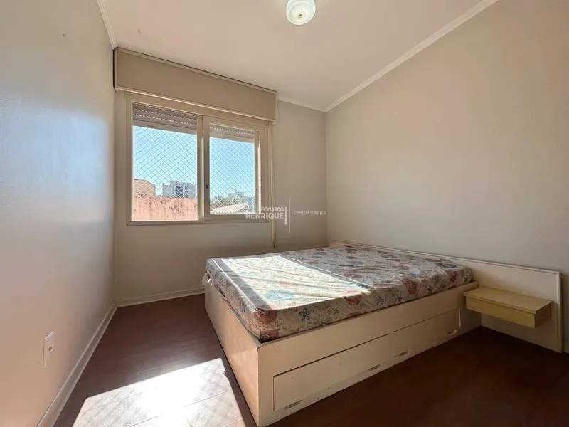 APARTAMENTO COM SACADA DE FRENTE JUNTO AO MAR E PRAÇA: 15ª foto da galeria de imagens do imóvel